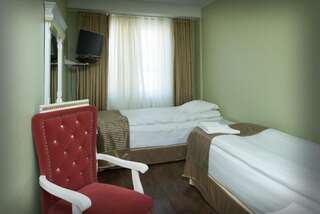 Отель Hotel Golden Dome Iisalmi Ийсалми Классический двухместный номер с 2 отдельными кроватями-4