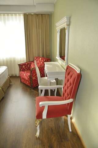 Отель Hotel Golden Dome Iisalmi Ийсалми Двухместный номер «Комфорт» с 2 отдельными кроватями-3