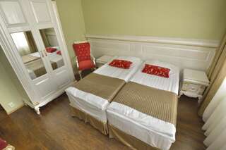 Отель Hotel Golden Dome Iisalmi Ийсалми Двухместный номер «Комфорт» с 2 отдельными кроватями-4